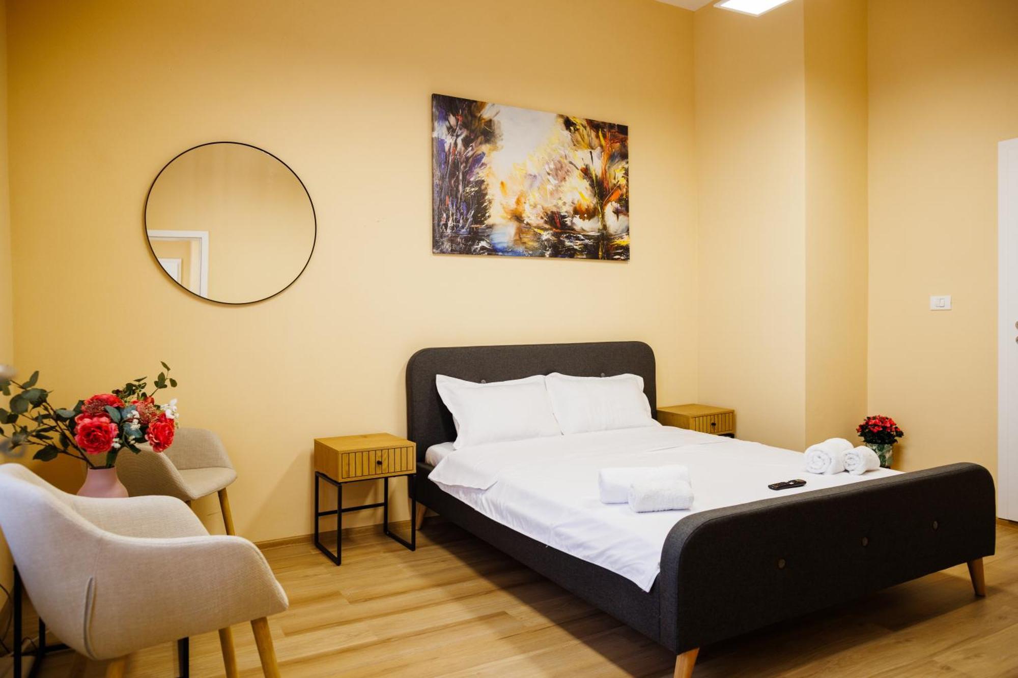 Studio In Old Town'S 1752 Hotel Timisoara Exterior photo